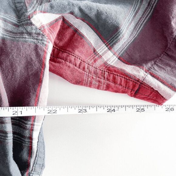 Billabong Mens Short Sleeves Button-Down Shirt Red Gray Plaid Size XL - Picture 5 of 6